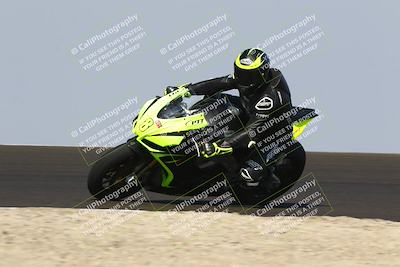 media/Sep-05-2025-CRA (Fri) [[b1fe00145a]]/10am (Inside Turn 2)/